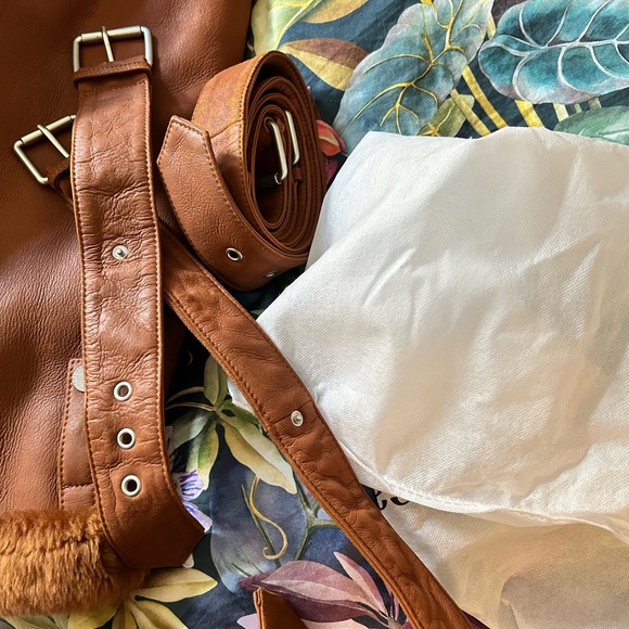 The Arrivals MOYA shearling jacket - excellent condition - Picture 12 of 16